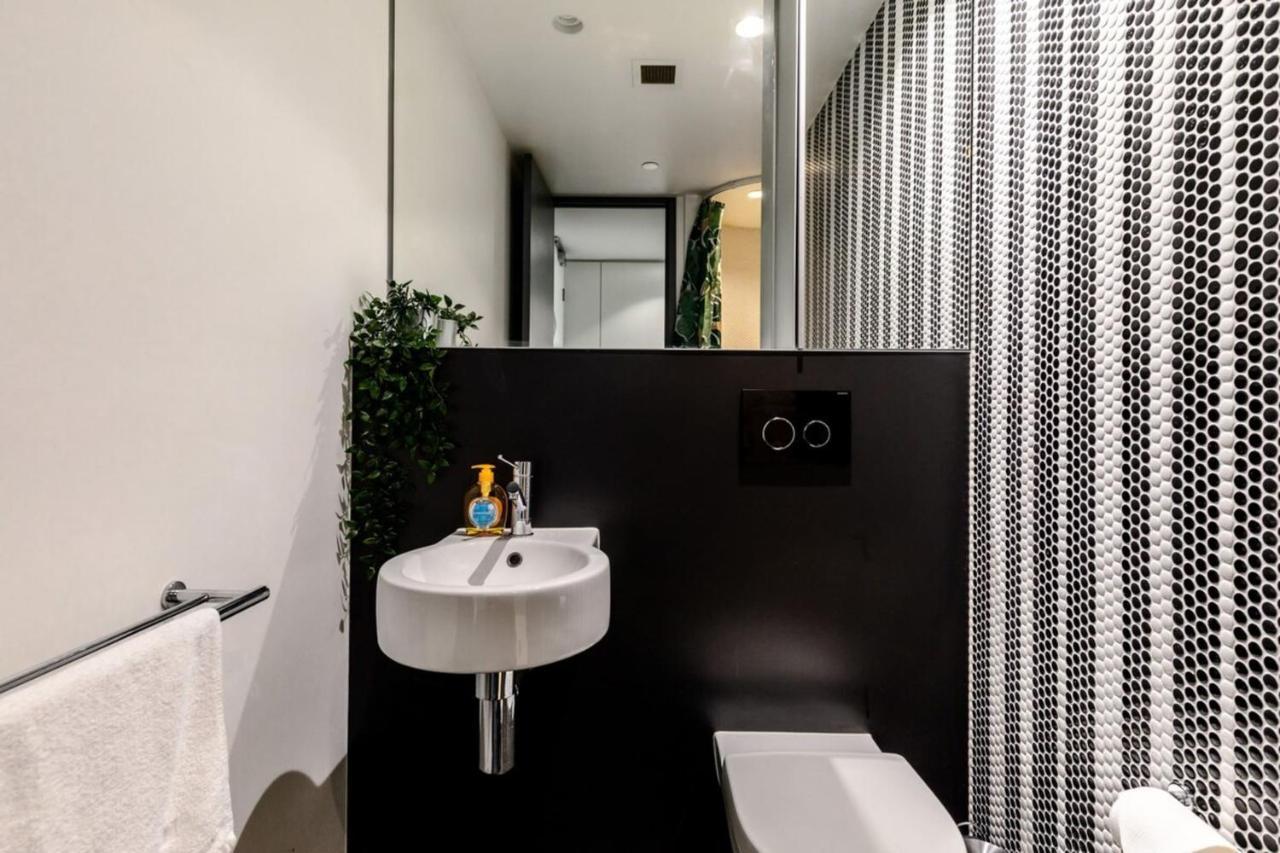 Spacious 1 Bedroom Apartment In Prahran Melbourne City Exterior foto